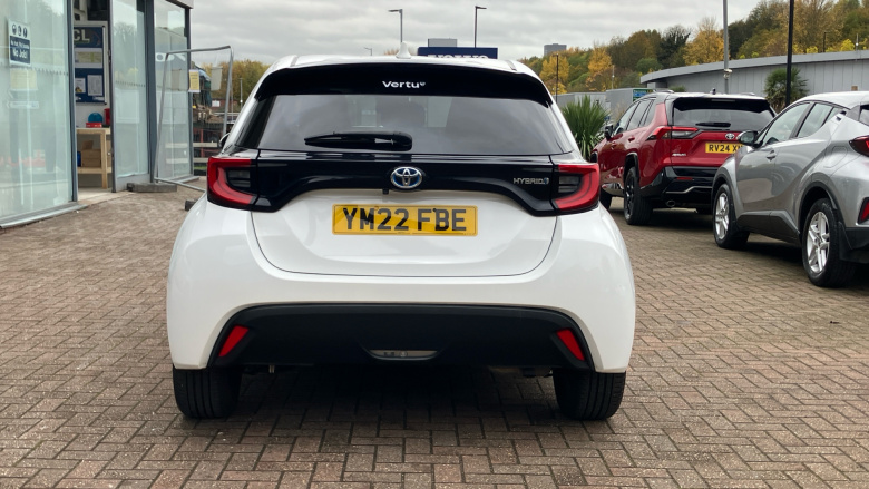 Toyota Yaris 1.5 Hybrid Design 5dr CVT Hybrid Hatchback